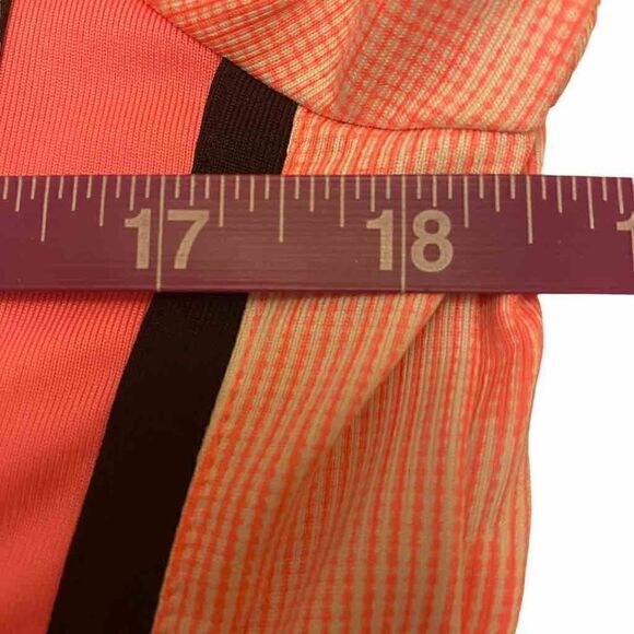 Tail White Label 1/4 Zipper Pink  Peep Shoulder Top Size‎ Small - Picture 9 of 11